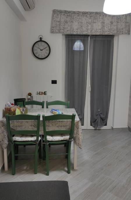Dream- Appartamento Ristrutturato A Genova Exterior foto